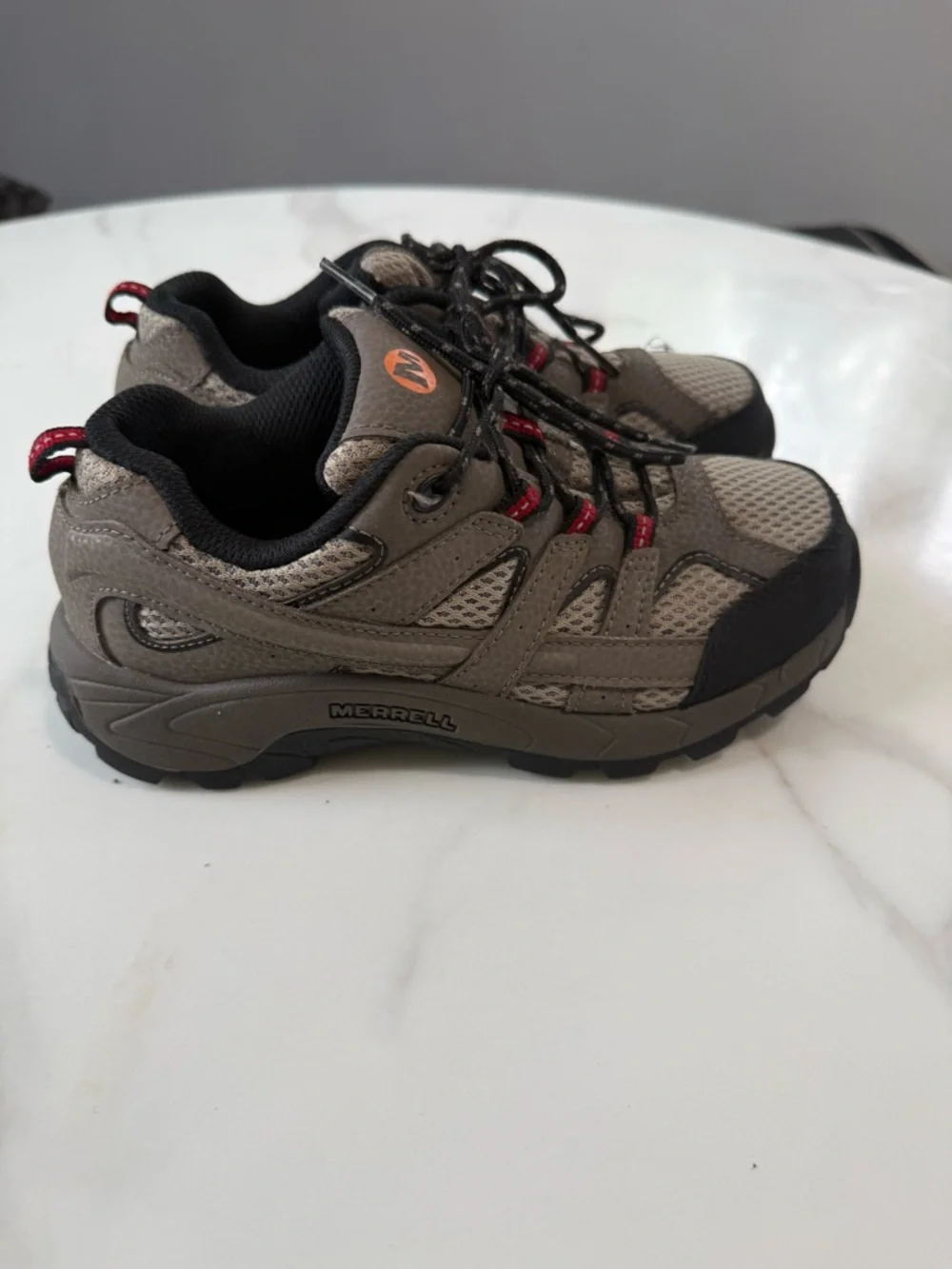 Merrell Kids Brown and Black Trail Sneakers with Red Accents